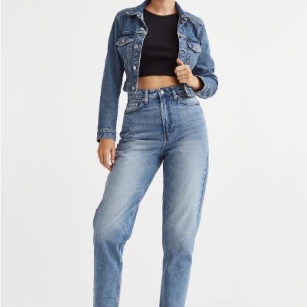 NWT H&M Super High Rise Mom Jeans